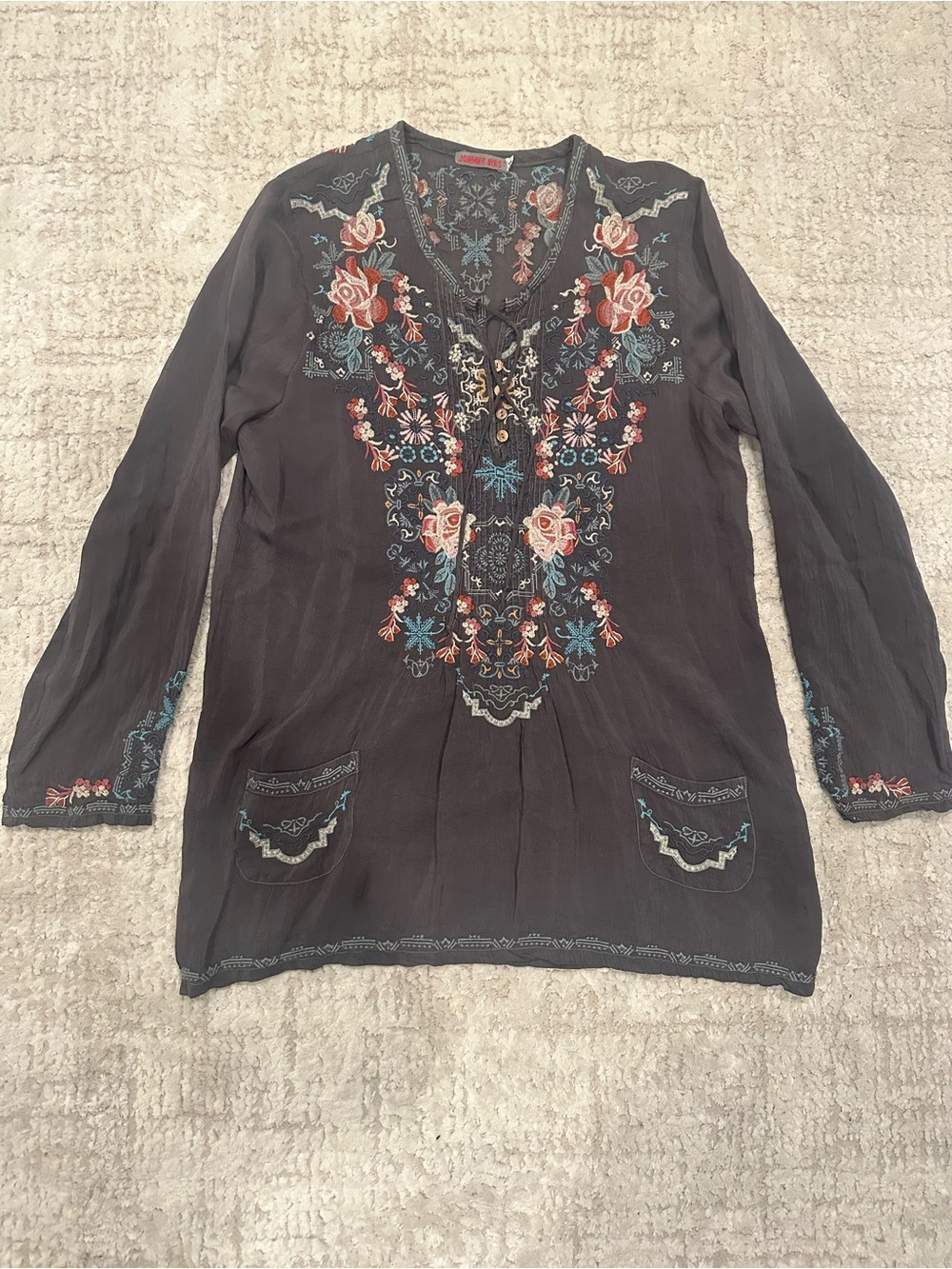 Johnny Was Embroidered Floral Tunic Top Charcoal Gray Boho Size S
